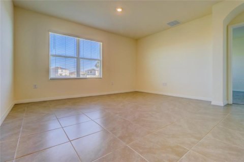 House in Wesley Chapel, Florida 4 bedrooms, 171.5 sq.m. № 2105426 - photo 4