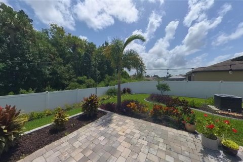 Villa ou maison à louer à Sanford, Floride: 4 chambres, 178.93 m2 № 1907276 - photo 26
