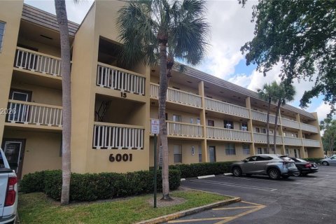 Copropriété à louer à Tamarac, Floride: 1 chambre, 61.32 m2 № 2003998 - photo 20