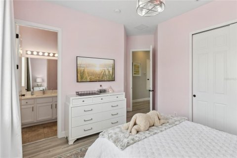 House in Four Corners, Florida 4 bedrooms, 177.07 sq.m. № 2094740 - photo 24