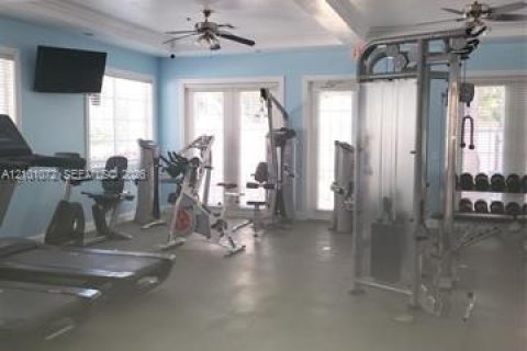 Condo in Fort Lauderdale, Florida, 2 bedrooms  № 2401317 - photo 30