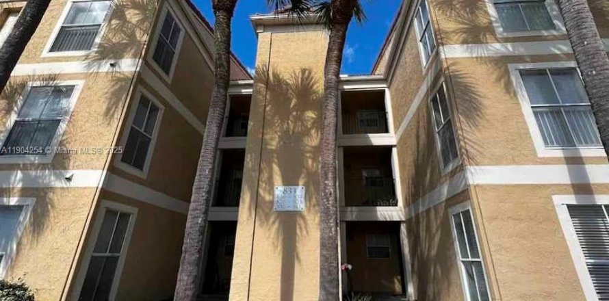 Condo à Coral Springs, Floride, 2 chambres  № 1954875