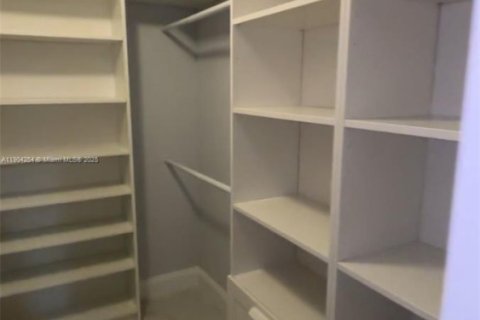 Copropriété à louer à Coral Springs, Floride: 2 chambres, 91.04 m2 № 1954875 - photo 9