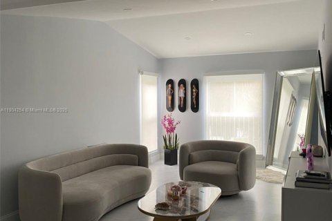 Copropriété à louer à Coral Springs, Floride: 2 chambres, 91.04 m2 № 1954875 - photo 22