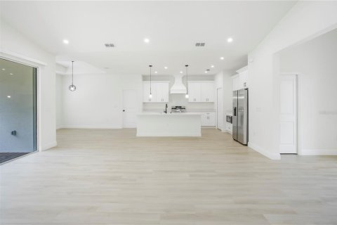 Villa ou maison à vendre à Fruitland Park, Floride: 3 chambres, 185.8 m2 № 1901338 - photo 7
