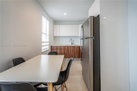 Снять в аренду квартиру в Майами-Бич, Флорида 1 спальня, 51.1м2, № 2000914 - фото 11