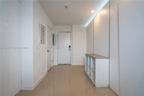 Снять в аренду квартиру в Майами-Бич, Флорида 1 спальня, 51.1м2, № 2000914 - фото 7