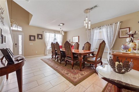 Villa ou maison à vendre à Land O' Lakes, Floride: 5 chambres, 236.9 m2 № 2141917 - photo 7