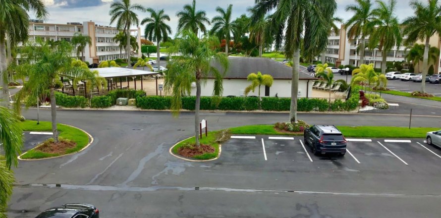 Condominio en Boca Raton, Florida, 2 dormitorios № 1225675