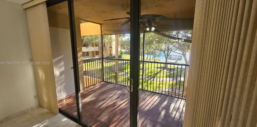 Condo à Plantation, Floride, 2 chambres № 2152732