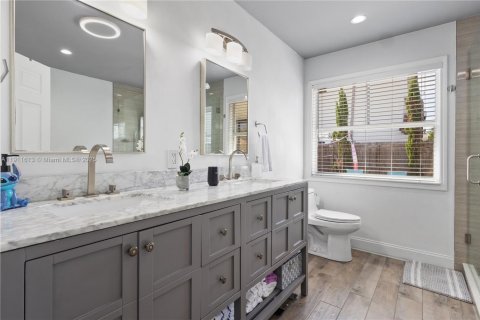 Villa ou maison à louer à Miami, Floride: 3 chambres, 145.02 m2 № 1970407 - photo 18