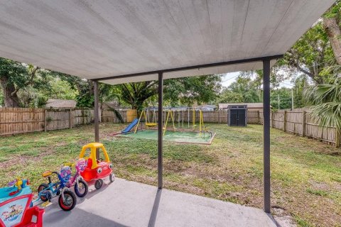 House in Winter Haven, Florida 3 bedrooms, 91.51 sq.m. № 2148305 - photo 5