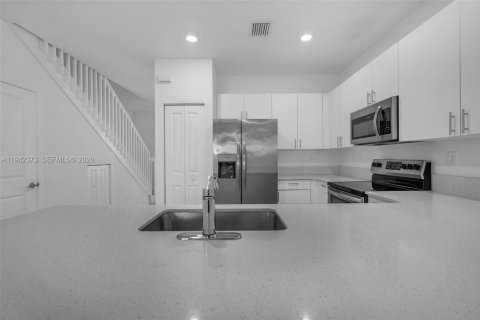 Touwnhouse à vendre à Homestead, Floride: 3 chambres, 129.41 m2 № 2152758 - photo 20