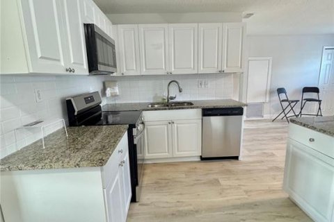 Casa en venta en Orlando, Florida, 3 dormitorios, 111.95 m2 № 1585775 - foto 16