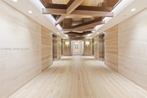 Снять в аренду кондоминиум в Майами-Бич, Флорида 1 спальня, 81.75м2, № 2025963 - фото 20