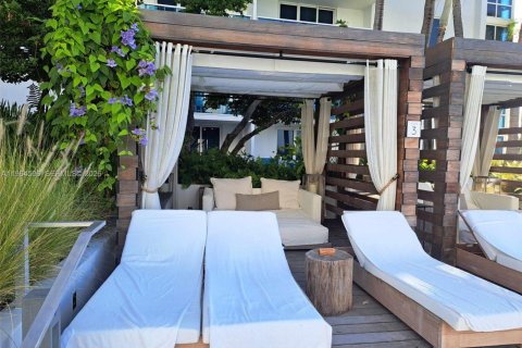 Снять в аренду кондоминиум в Майами-Бич, Флорида 1 спальня, 81.75м2, № 2025963 - фото 26