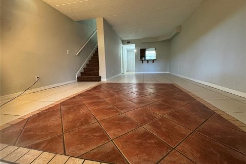 Condo in Tampa, Florida, 2 bedrooms  № 2391197 - photo 30
