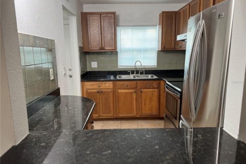 Condo in Tampa, Florida, 2 bedrooms  № 2391197 - photo 20