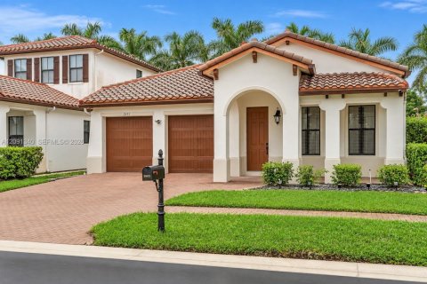 Villa ou maison à vendre à Cooper City, Floride: 3 chambres, 195.47 m2 № 2385134 - photo 2