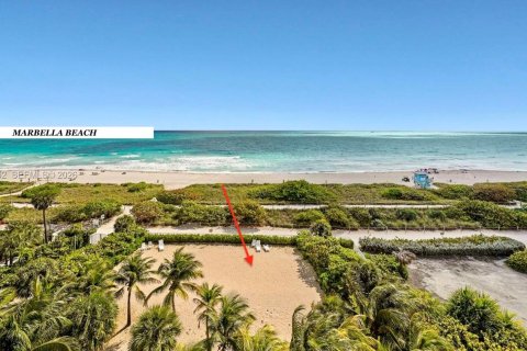 Copropriété à louer à Surfside, Floride: 1 chambre, 89.37 m2 № 2007978 - photo 2