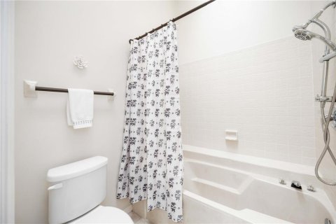 House in Venice, Florida 2 bedrooms, 130.16 sq.m. № 1652520 - photo 29