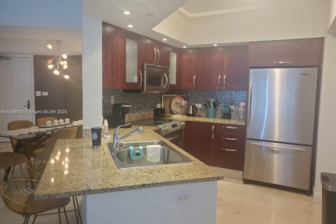 Condo in Aventura, Florida, 2 bedrooms  № 1955723 - photo 2