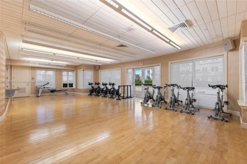 Condo in Aventura, Florida, 2 bedrooms  № 1955723 - photo 23