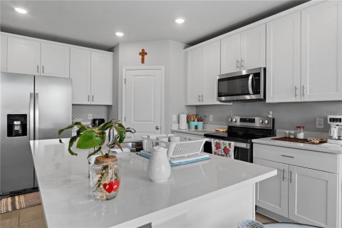 Villa ou maison à vendre à Auburndale, Floride: 3 chambres, 137.96 m2 № 2310680 - photo 8