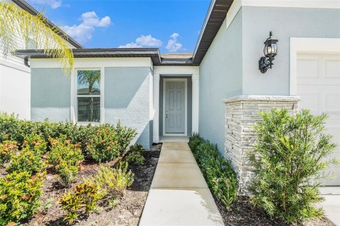Villa ou maison à vendre à Riverview, Floride: 4 chambres, 207.36 m2 № 1900456 - photo 2
