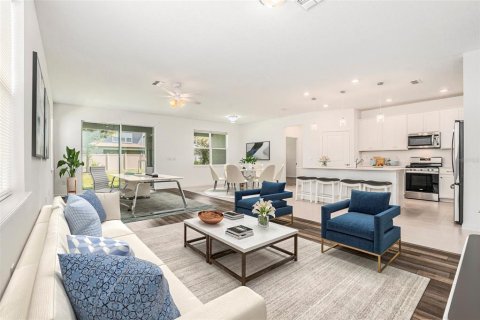 Villa ou maison à vendre à Riverview, Floride: 4 chambres, 207.36 m2 № 1900456 - photo 5