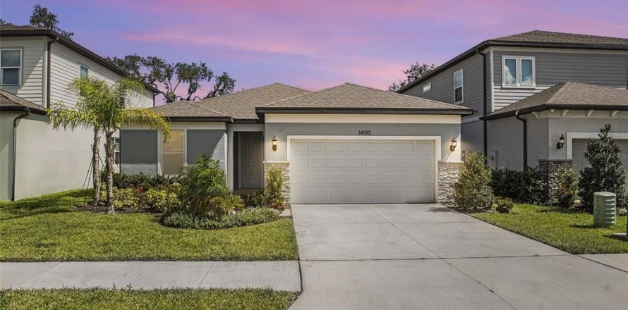 Villa ou maison à Riverview, Floride 4 chambres, 207.36 m2 № 1900456
