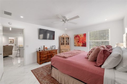 Casa en venta en The Villages, Florida, 3 dormitorios, 129.32 m2 № 2114908 - foto 28