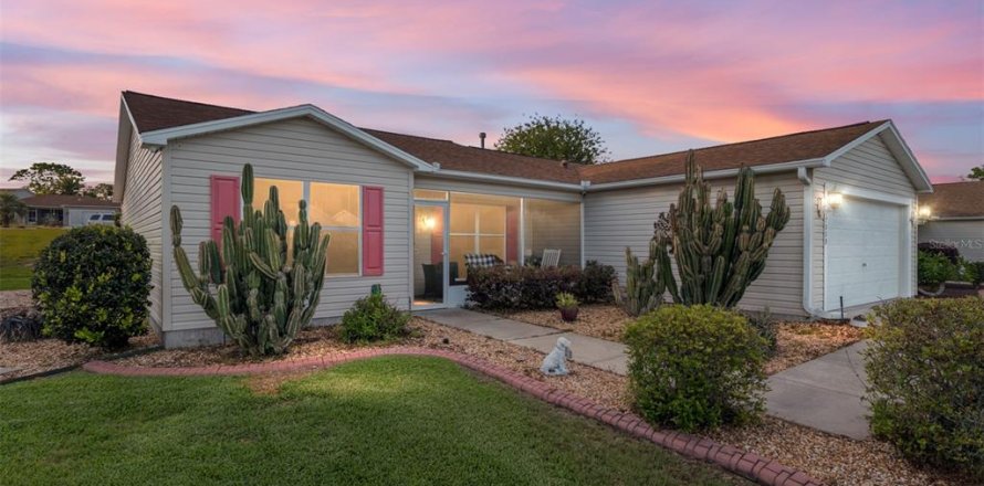 Casa en The Villages, Florida 3 dormitorios, 129.32 m2 № 2114908