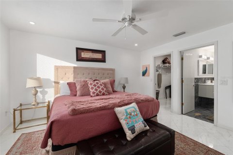 Casa en venta en The Villages, Florida, 3 dormitorios, 129.32 m2 № 2114908 - foto 27