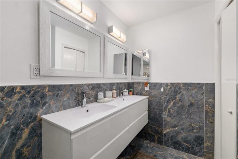 Casa en venta en The Villages, Florida, 3 dormitorios, 129.32 m2 № 2114908 - foto 30