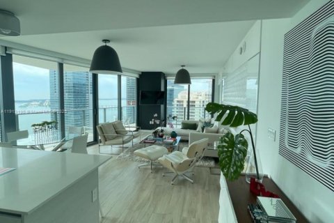 Снять в аренду кондоминиум в Майами, Флорида 3 спальни, 119.01м2, № 1969334 - фото 22