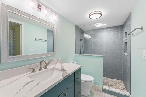 Condo in Cocoa Beach, Florida, 3 bedrooms  № 2204035 - photo 17