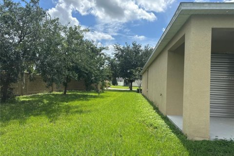 House in Haines City, Florida 4 bedrooms, 173.45 sq.m. № 1856320 - photo 26