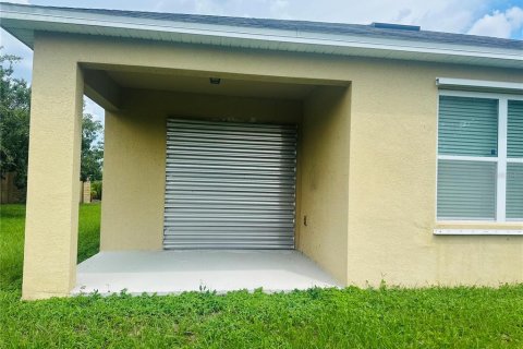 House in Haines City, Florida 4 bedrooms, 173.45 sq.m. № 1856320 - photo 28