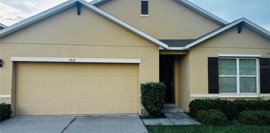 House in Haines City, Florida 4 bedrooms, 173.45 sq.m. № 1856320