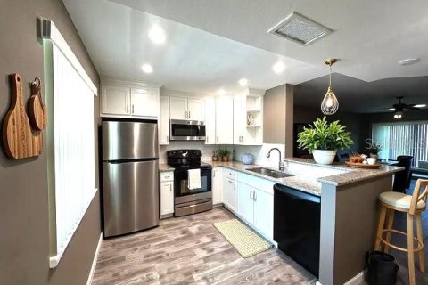Copropriété à vendre à Dunedin, Floride: 2 chambres, 86.12 m2 № 1785984 - photo 9