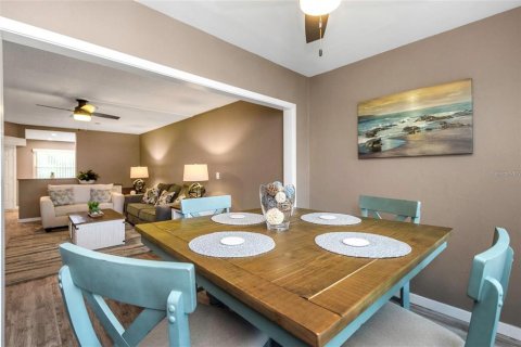 Copropriété à vendre à Dunedin, Floride: 2 chambres, 86.12 m2 № 1785984 - photo 13