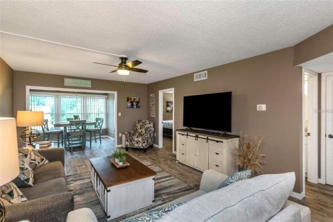 Copropriété à vendre à Dunedin, Floride: 2 chambres, 86.12 m2 № 1785984 - photo 5