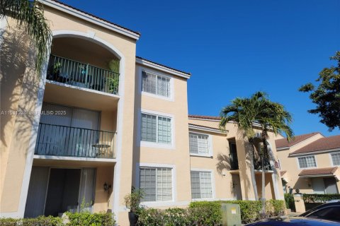 Снять в аренду кондоминиум в Уэст-Палм-Бич, Флорида 1 спальня, 62.8м2, № 1989796 - фото 1