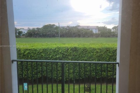 Снять в аренду кондоминиум в Уэст-Палм-Бич, Флорида 1 спальня, 62.8м2, № 1989796 - фото 11