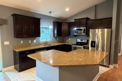 House in Belleview, Florida 3 bedrooms, 163.14 sq.m. № 2237962 - photo 7