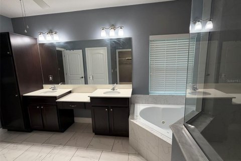 House in Belleview, Florida 3 bedrooms, 163.14 sq.m. № 2237962 - photo 14