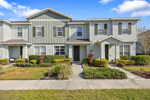 Townhouse in Odessa, Florida 3 bedrooms, 146.97 sq.m. № 2299913