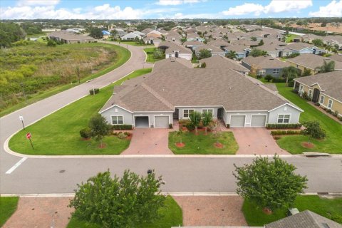 House in Winter Haven, Florida 2 bedrooms, 128.67 sq.m. № 1750099 - photo 24