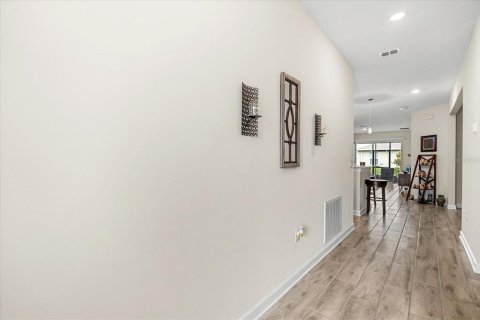 House in Winter Haven, Florida 2 bedrooms, 128.67 sq.m. № 1750099 - photo 21